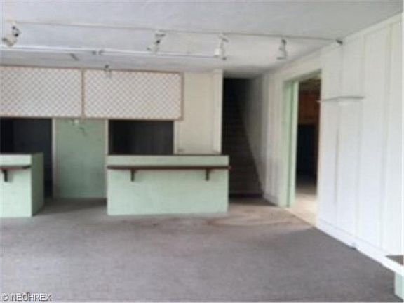 2nd image of 506 Park Pl