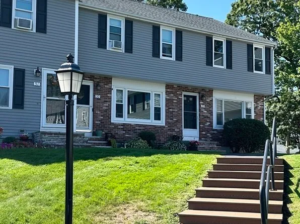 1170 Wilson Rd APT 49, Fall River, MA 02720