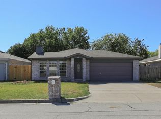 216 Stallion Dr, Keller, TX 76248