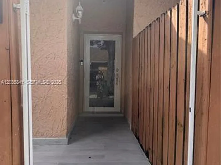 6761 NW 189th Ter — Photo 3