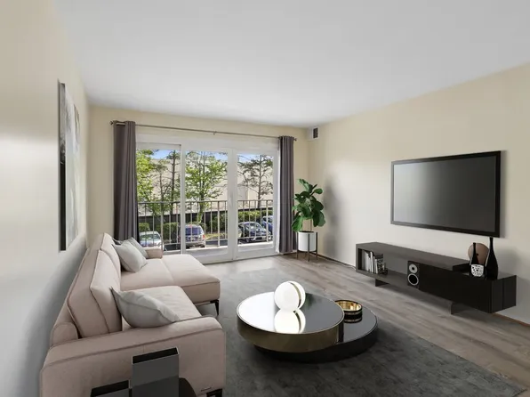 11925 Parklawn Dr APT 203, Rockville, MD 20852