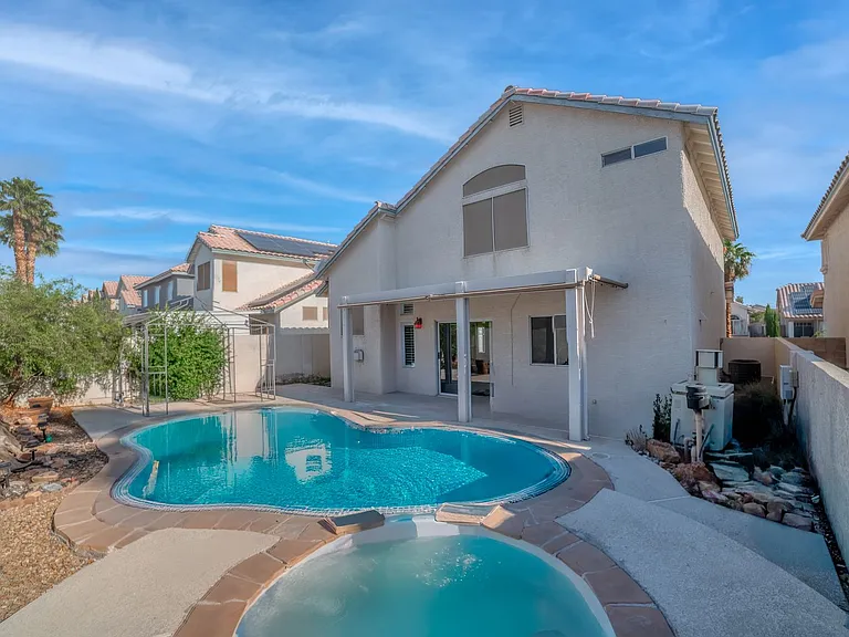 8133 Kentshire Dr — Photo 22