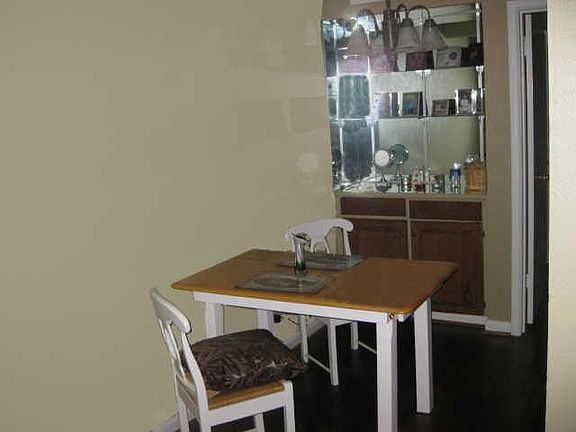 5th image of 4508 Abbott Ave #B