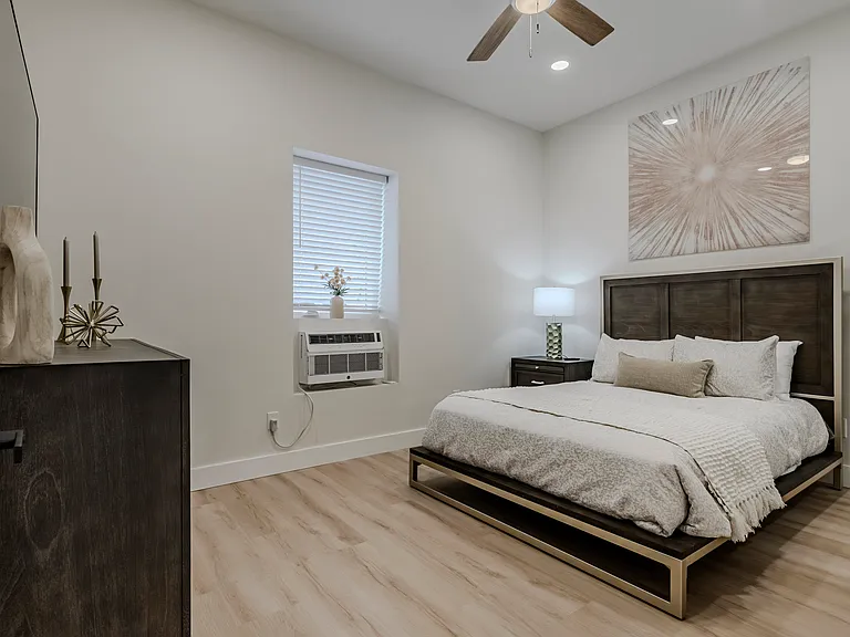 1104 Main St #10 — Photo 14