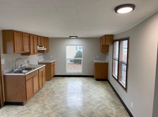 966 N Noble St, Virden, IL 62690