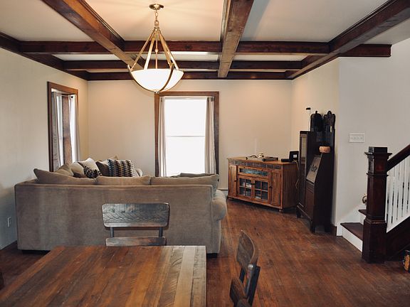 3rd image of 627 Fairmount Ave
