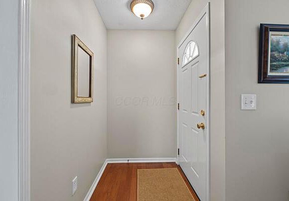3rd image of 392 Bishop Dr