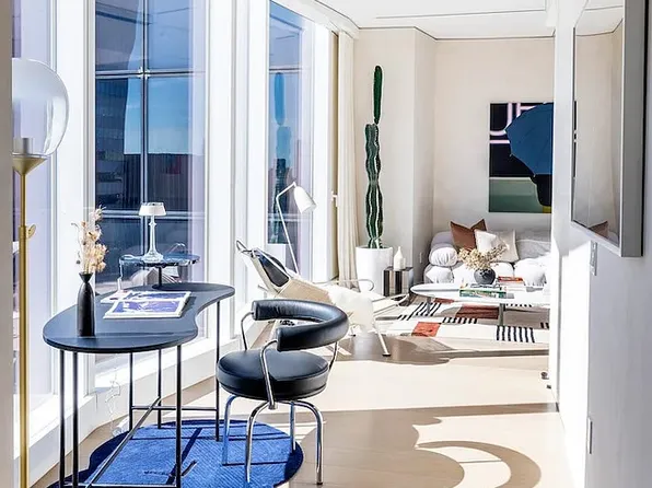 100 East 53rd Street image 5 of 22