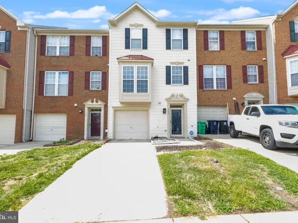 4004 Meadow Trail Ln, Hyattsville, MD 20784