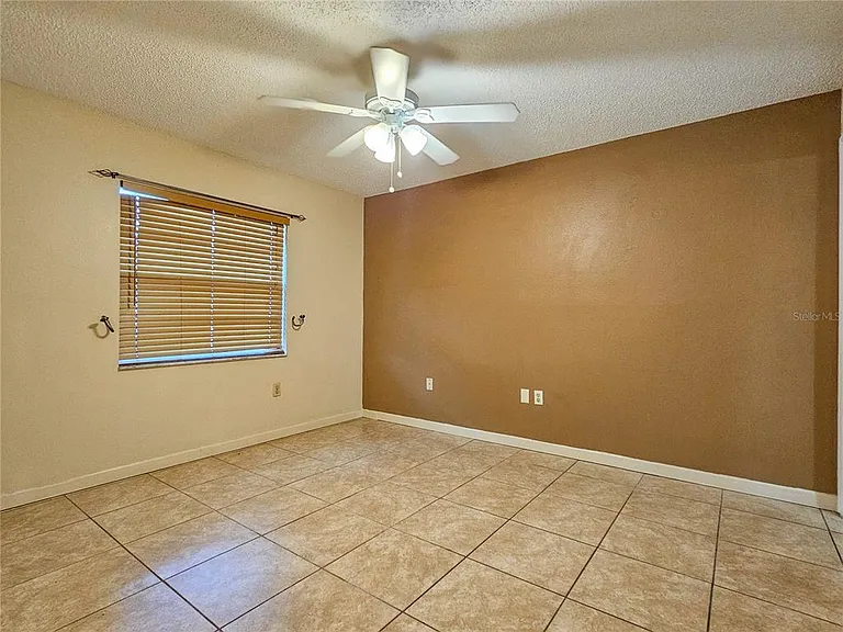 259 Village View Ln — Photo 10