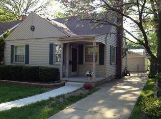 909 Forestdale Rd, Royal Oak, MI 48067