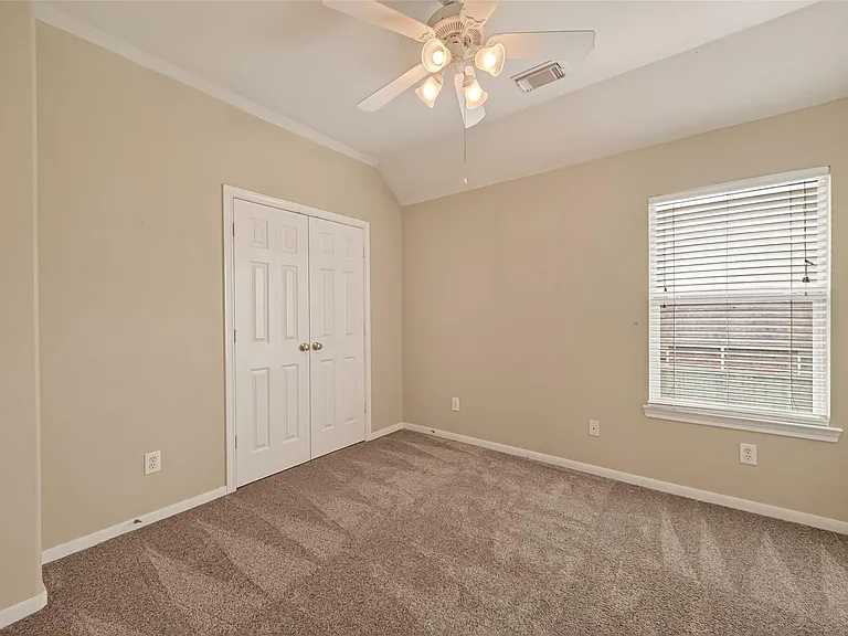 4702 Autumn Orchard Ln — Photo 36