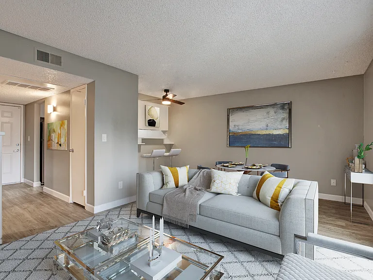River Blu Apartments — Photo 10