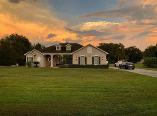 4212 Foxwood Blvd, Zephyrhills, FL 33543