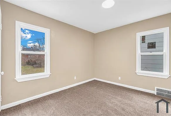 18148 Hull Ave — Photo 15