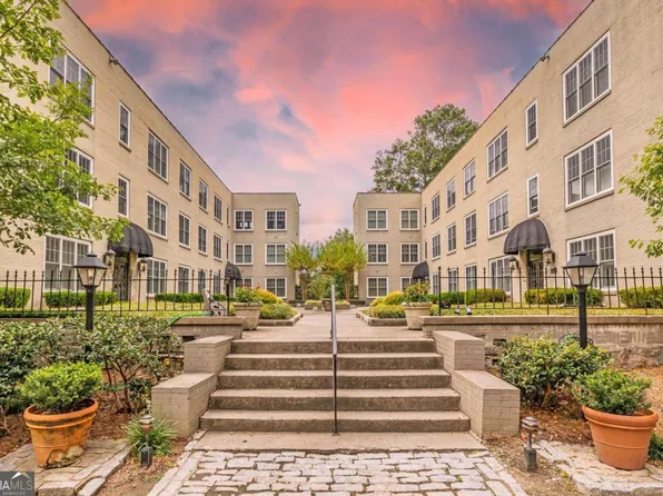 30 Collier Rd NW APT 10, Atlanta, GA 30309