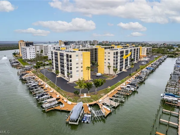 4471 Bay Beach Ln APT 343, Fort Myers Beach, FL 33931