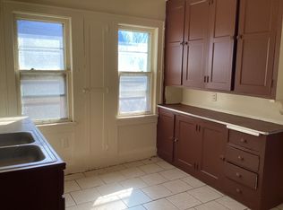 3888 N Vel R Phillips Ave, Milwaukee, WI 53212