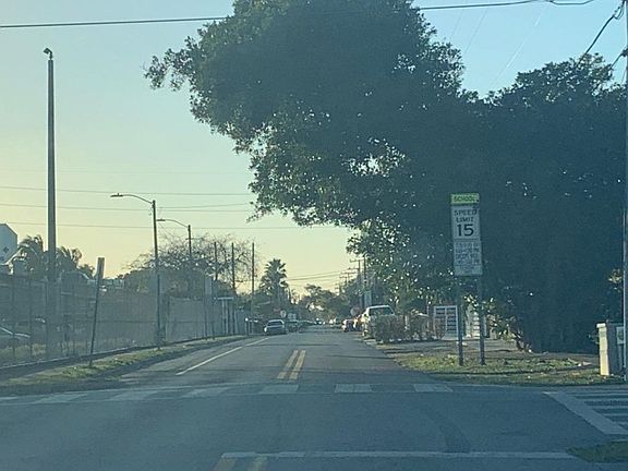 4th image of 1762 NW 154th St