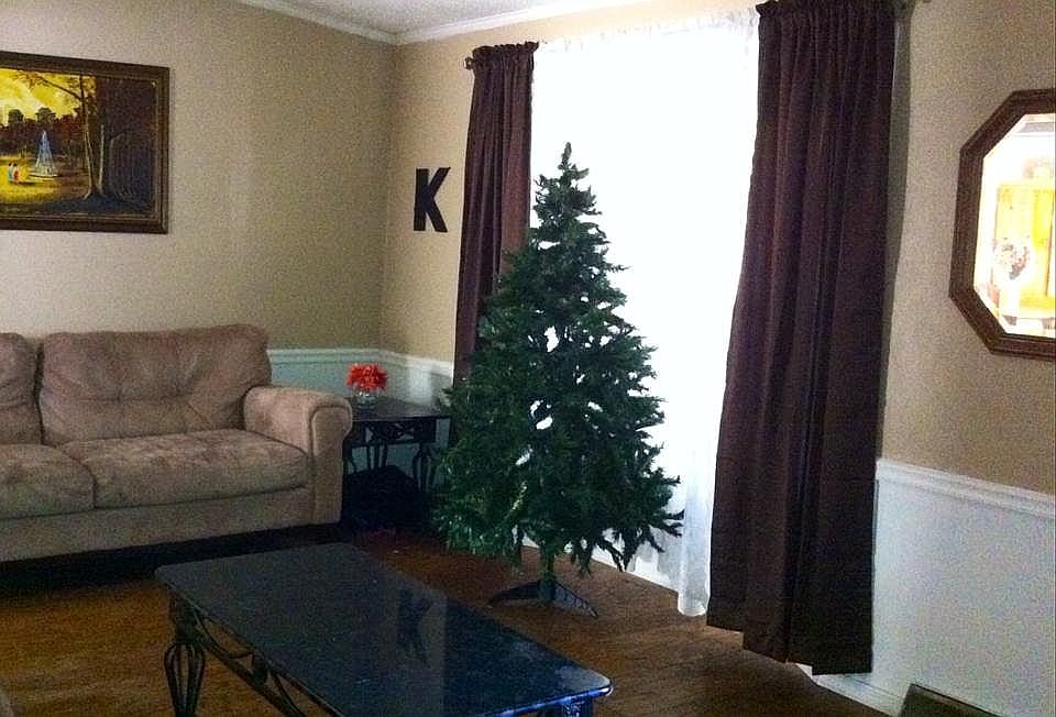 Living room, 2013