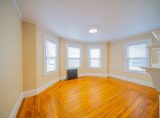 1590 Cambridge St #6, Cambridge, MA 02138