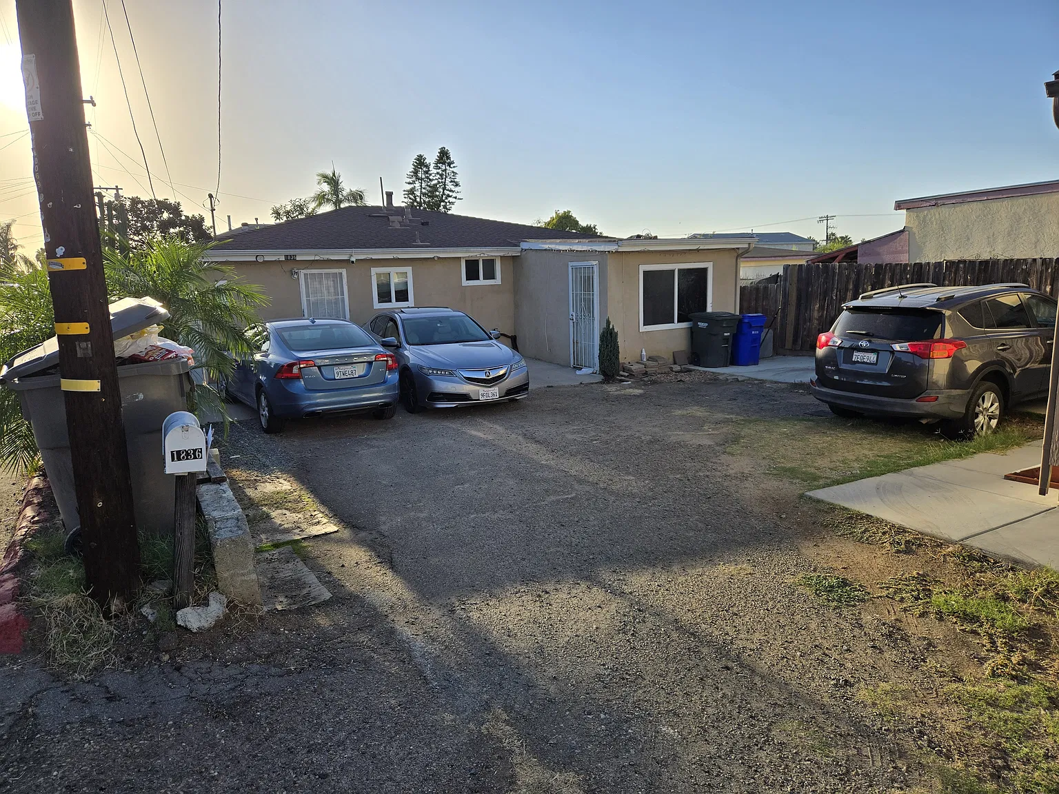 3 bed, 1040 sqft, $2,850 — Photo 3
