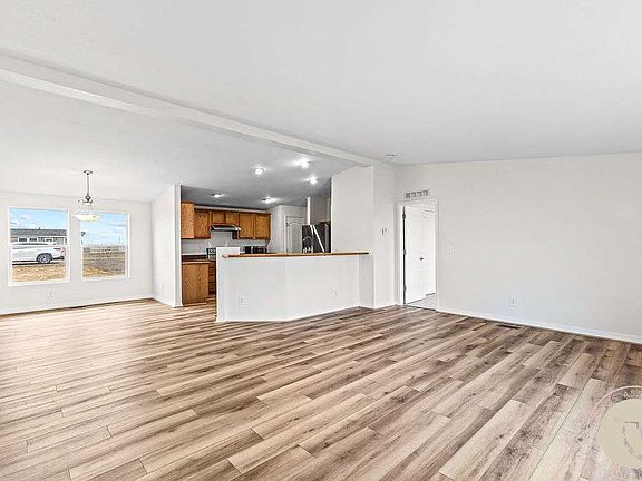 2nd image of 9819 Amidon Rd