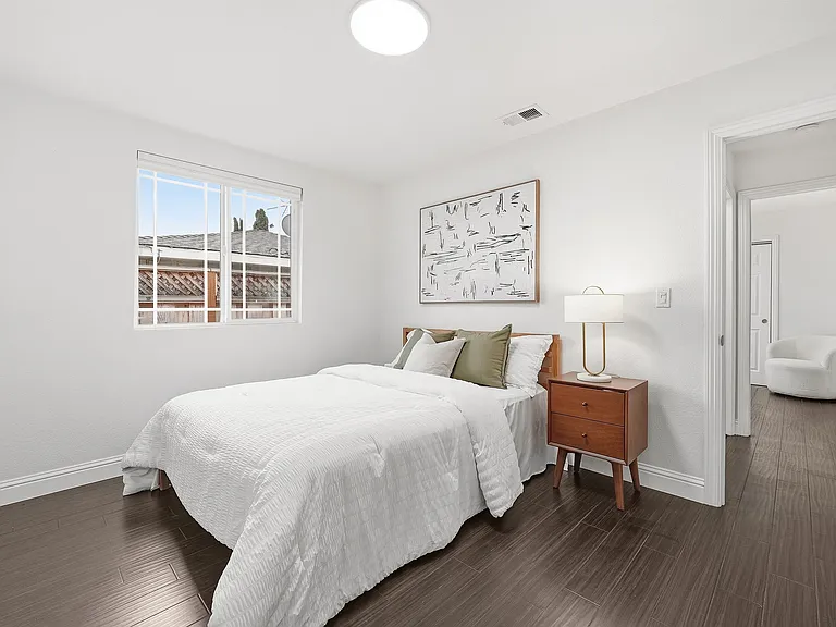 36045 Haley St — Photo 22