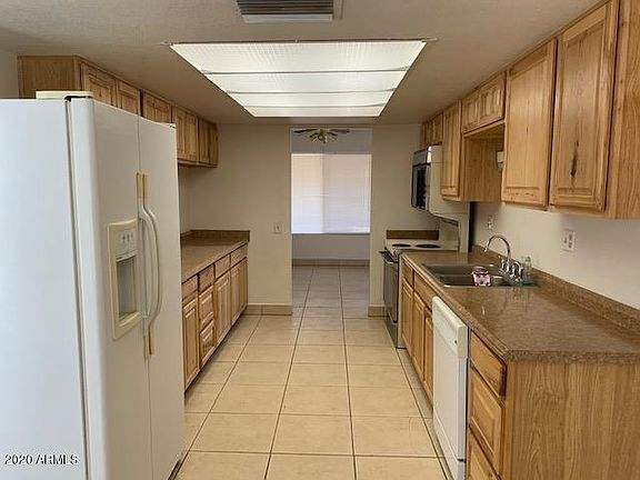 4th image of 14041 S 45th Ave