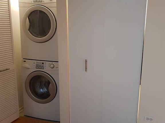 4th image of 520 S State St APT 1014