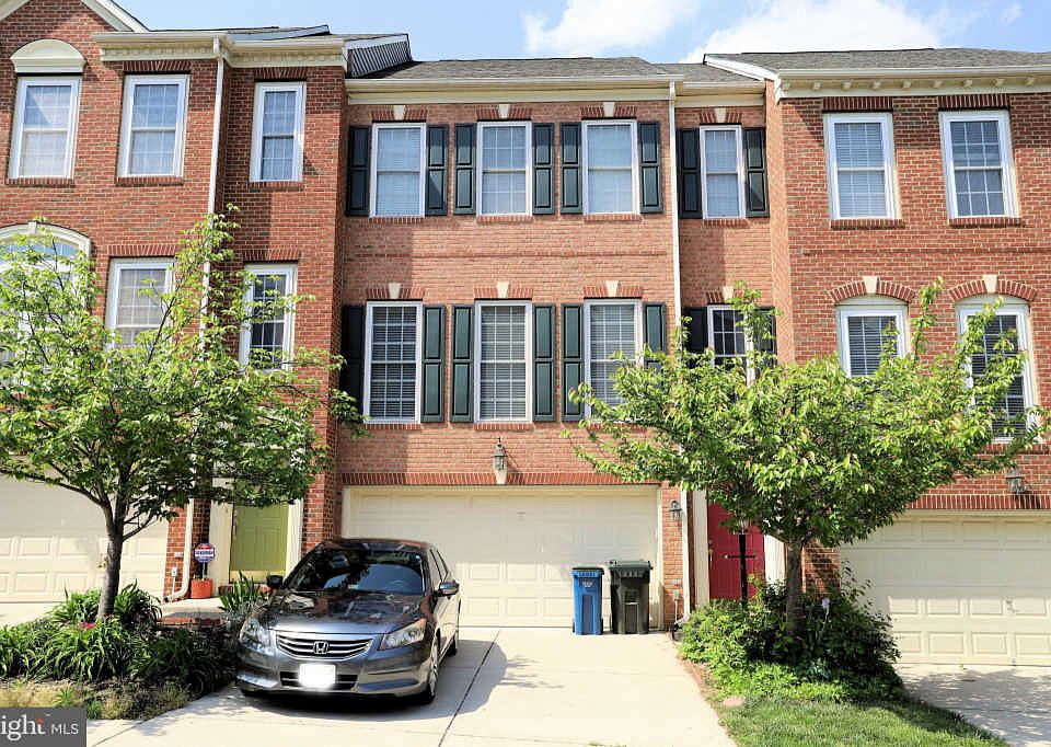 1st image of 8406 Chaucer House Ct