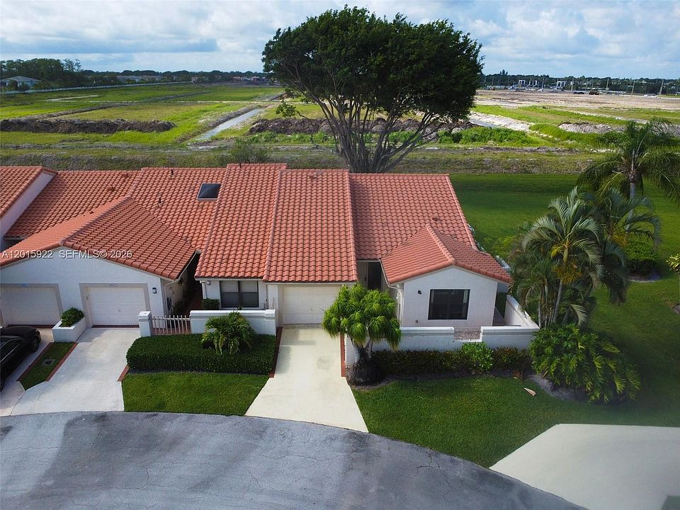 1st image of 20013 Mona Cir