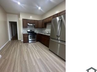 94 Harrishof St Floor 2, Dorchester, MA 02121