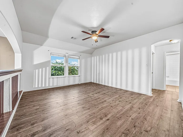 2403 Summers Glen Ct — Photo 15