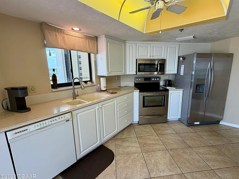 3757 S Atlantic Ave #507 — Photo 11