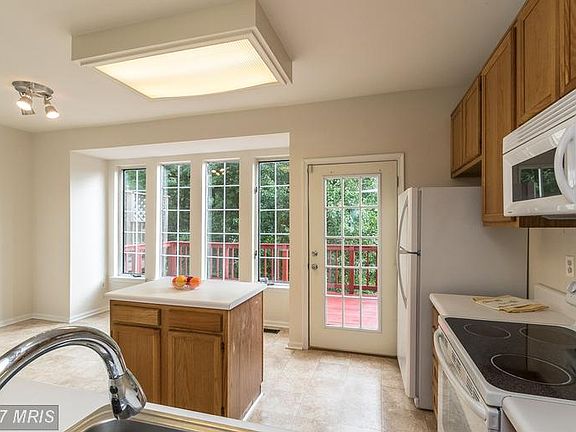 Light Filled Kitchen,Love the View!
