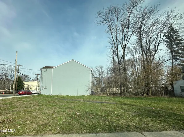 253 Livingston Avenue, Albany, NY 12210