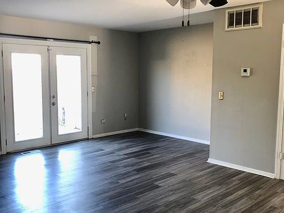 2nd image of 2309 Heatherfield Ln