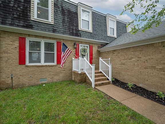 3rd image of 4681 Boxford Rd