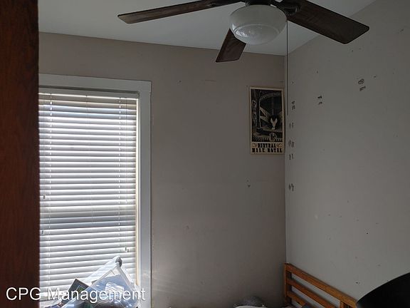 5th image of 2035 N Sawyer Ave #3