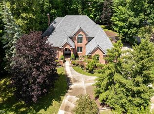 19994 Shenandoah Rdg, Strongsville, OH 44149