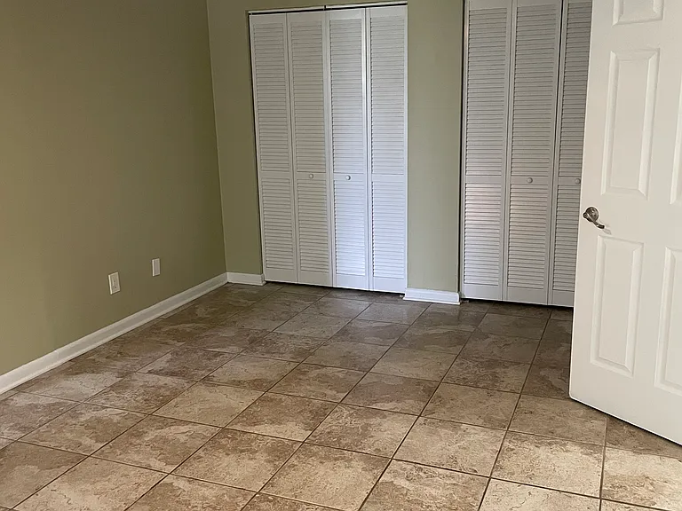 4130 Sebring Ave — Photo 6