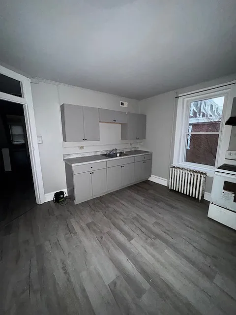 712 George Street - 1 — Photo 3