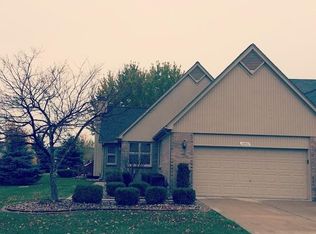 14901 Stoney Brook Dr W, Shelby Township, MI 48315
