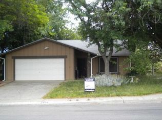 800 Baywood Way, Willows, CA 95988