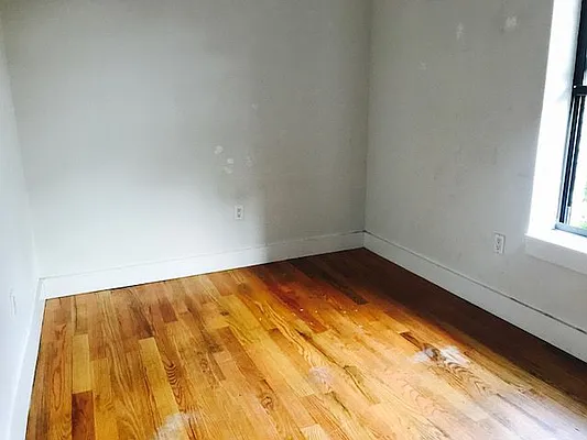 Rented by null | media 14