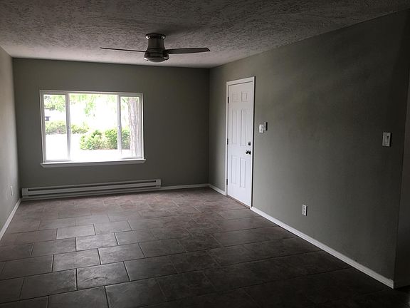 2nd image of 12928 Elyse Pl SE