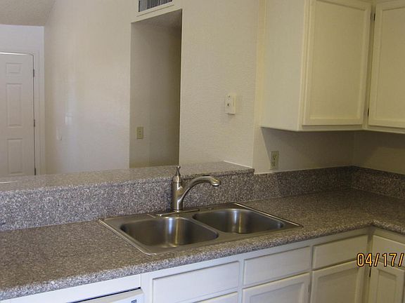 4th image of 3630 E Flower St APT 102