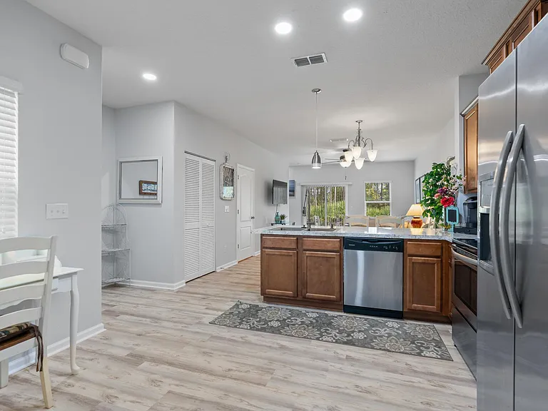 203 Whitland Way — Photo 20