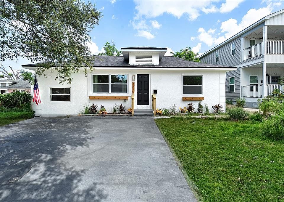1st image of 3455 14TH AVENUE S